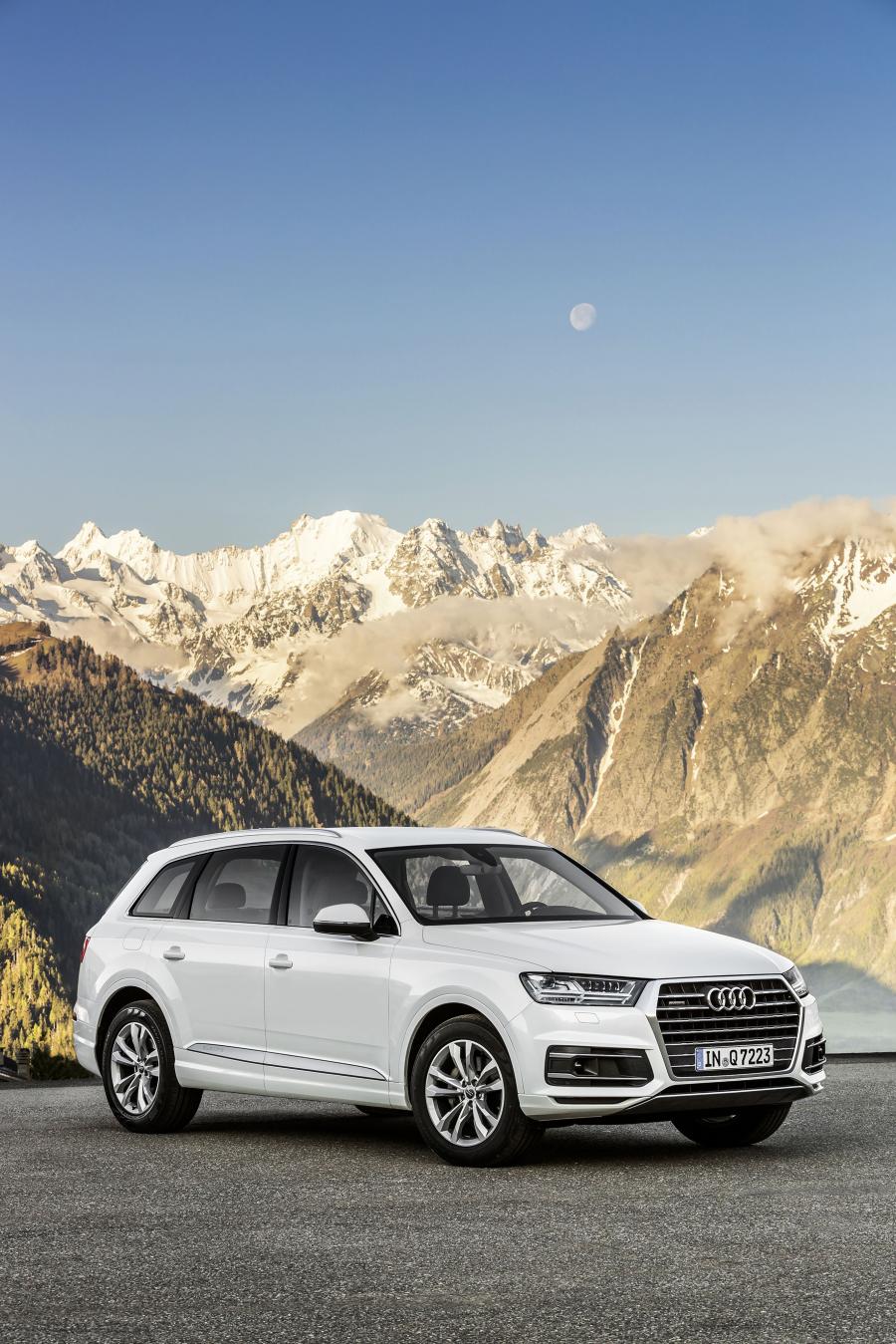  Audi Q7 TDI Quattro (4M) 2015 года  (WW) (фото 1 из 20)